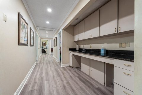 Снять в аренду коммерческую недвижимость в Орландо, Флорида 142.88м2, № 2208563 - фото 12