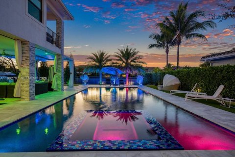 Casa en alquiler en Delray Beach, Florida, 6 dormitorios, 485.41 m2 № 2056705 - foto 3