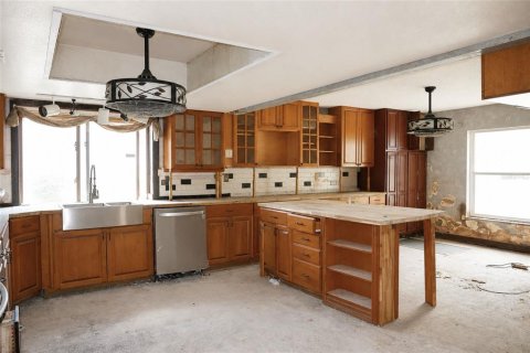Villa ou maison à vendre à Kissimmee, Floride: 3 chambres, 181.25 m2 № 2266699 - photo 3