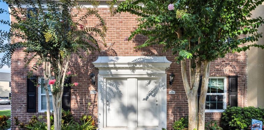 Condo in Tampa, Florida, 2 bedrooms № 1852628