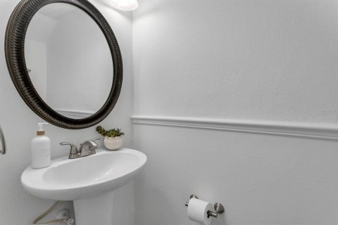 Condo in Tampa, Florida, 2 bedrooms  № 1852628 - photo 14