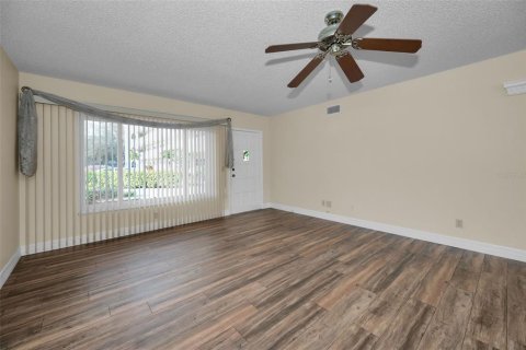 Condo in Clearwater, Florida, 2 bedrooms  № 1720819 - photo 4