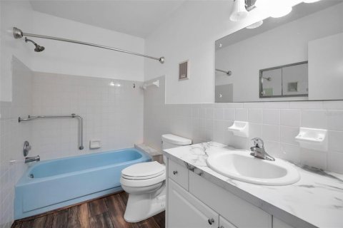 Condo in Clearwater, Florida, 2 bedrooms  № 1720819 - photo 20