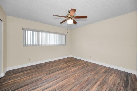 Condo in Clearwater, Florida, 2 bedrooms  № 1720819 - photo 18
