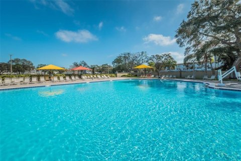 Condo in Clearwater, Florida, 2 bedrooms  № 1720819 - photo 28