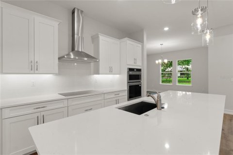 House in Lecanto, Florida 3 bedrooms, 227.52 sq.m. № 2217403 - photo 18