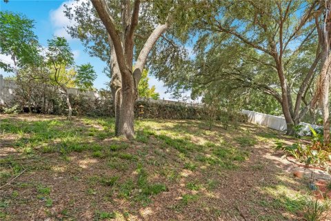 House in Minneola, Florida 3 bedrooms, 153.1 sq.m. № 2304612 - photo 29