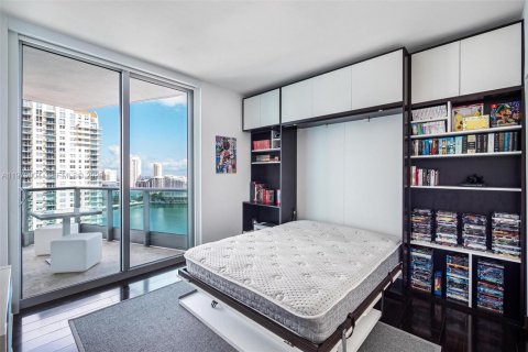 Condominio en venta en Miami, Florida, 2 dormitorios, 142.05 m2 № 2031019 - foto 26