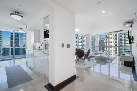 Condominio en venta en Miami, Florida, 2 dormitorios, 142.05 m2 № 2031019 - foto 11