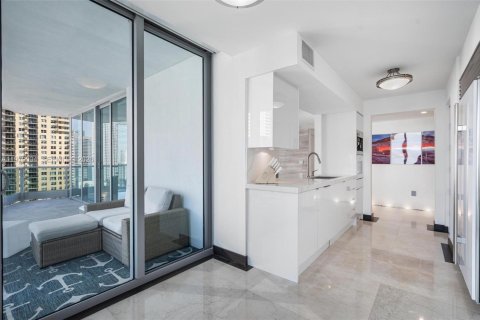 Condominio en venta en Miami, Florida, 2 dormitorios, 142.05 m2 № 2031019 - foto 9