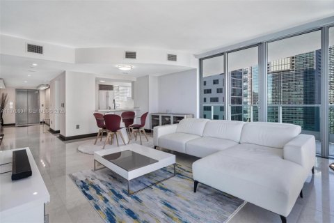 Condominio en venta en Miami, Florida, 2 dormitorios, 142.05 m2 № 2031019 - foto 6