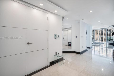 Condominio en venta en Miami, Florida, 2 dormitorios, 142.05 m2 № 2031019 - foto 28