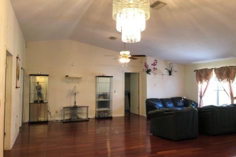 Villa ou maison à vendre à Riverview, Floride: 3 chambres, 195.19 m2 № 2298970 - photo 3