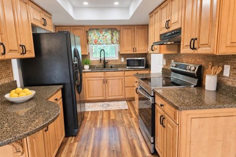 Villa ou maison à vendre à Sarasota, Floride: 3 chambres, 106.19 m2 № 2398958 - photo 7