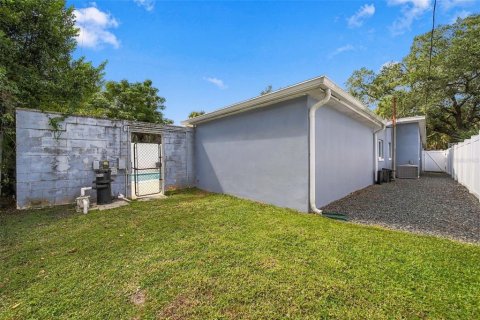 Villa ou maison à vendre à Orlando, Floride: 3 chambres, 171.03 m2 № 2427365 - photo 29