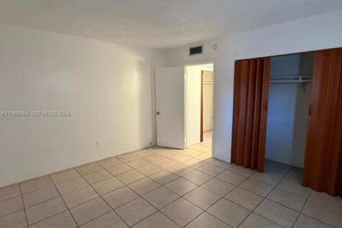 Снять в аренду квартиру в Норт-Майами-Бич, Флорида 1 спальня, 60.39м2, № 2023637 - фото 7
