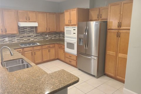 Adosado en venta en New Port Richey, Florida, 3 dormitorios, 197.14 m2 № 2429346 - foto 3