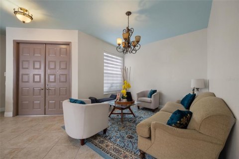 House in Boynton Beach, Florida 4 bedrooms, 221.85 sq.m. № 1838251 - photo 3