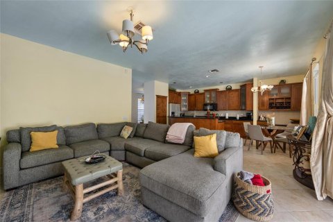 House in Boynton Beach, Florida 4 bedrooms, 221.85 sq.m. № 1838251 - photo 5