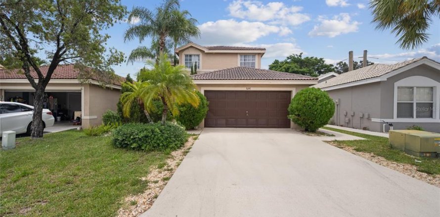 House in Boynton Beach, Florida 4 bedrooms, 221.85 sq.m. № 1838251