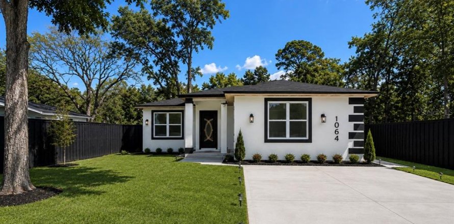 Casa en Brooksville, Florida 4 dormitorios, 183.02 m2 № 2208276