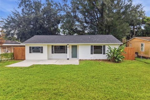 Casa en Lakeland, Florida 3 dormitorios, 128.21 m2 № 2385894