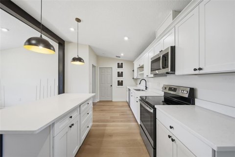 Casa en venta en Lakeland, Florida, 3 dormitorios, 128.21 m2 № 2385894 - foto 5