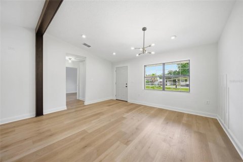 Casa en venta en Lakeland, Florida, 3 dormitorios, 128.21 m2 № 2385894 - foto 14