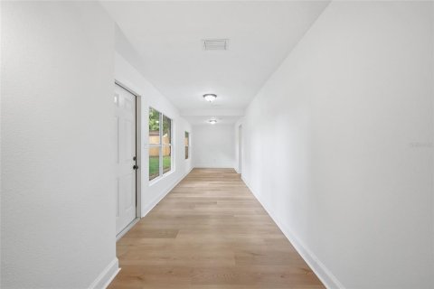 Casa en venta en Lakeland, Florida, 3 dormitorios, 128.21 m2 № 2385894 - foto 7