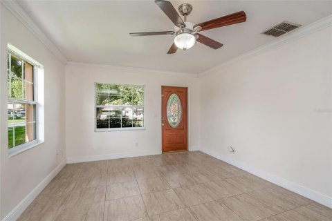 Villa ou maison à vendre à Tampa, Floride: 2 chambres, 101.82 m2 № 2351868 - photo 3