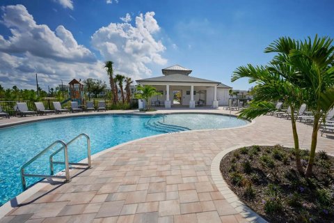 House in Nokomis, Florida 4 bedrooms, 156.73 sq.m. № 2204655 - photo 21