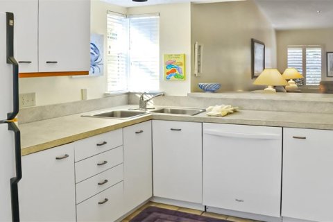 Copropriété à louer à Sarasota, Floride: 2 chambres, 104.98 m2 № 2298794 - photo 7
