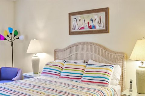 Copropriété à louer à Sarasota, Floride: 2 chambres, 104.98 m2 № 2298794 - photo 10