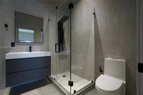 Villa ou maison à vendre à Miami, Floride: 3 chambres, 151.24 m2 № 1895582 - photo 13