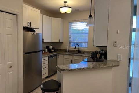 Adosado en venta en Largo, Florida, 2 dormitorios, 105.26 m2 № 1908621 - foto 5