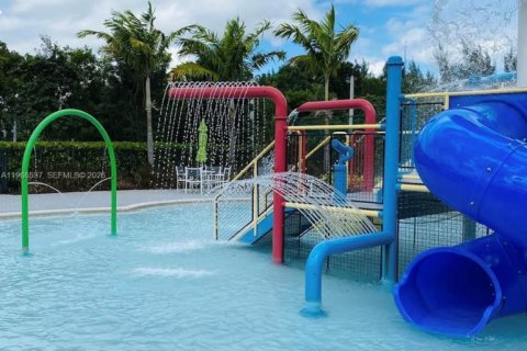 Copropriété à vendre à Doral, Floride: 3 chambres, 132.39 m2 № 2028696 - photo 26