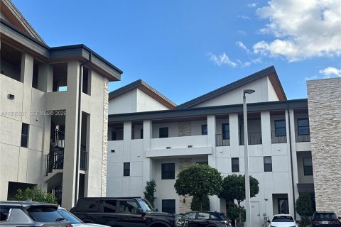 Copropriété à vendre à Doral, Floride: 3 chambres, 132.39 m2 № 2028696 - photo 16