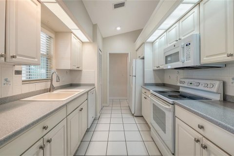 Villa ou maison à vendre à North Port, Floride: 3 chambres, 138.52 m2 № 2098038 - photo 11