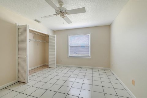 Villa ou maison à vendre à North Port, Floride: 3 chambres, 138.52 m2 № 2098038 - photo 24