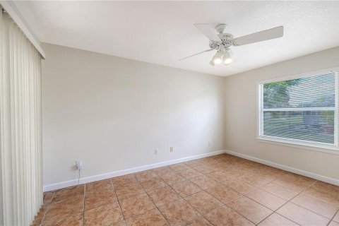 Villa ou maison à vendre à North Port, Floride: 3 chambres, 138.52 m2 № 2098038 - photo 19