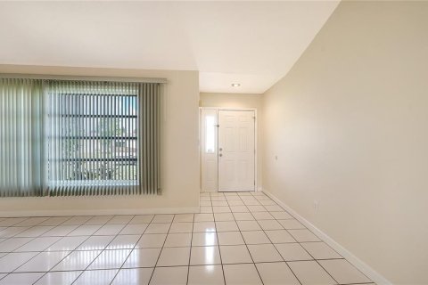 Villa ou maison à vendre à North Port, Floride: 3 chambres, 138.52 m2 № 2098038 - photo 5