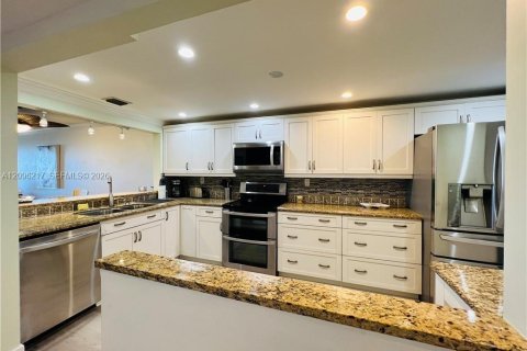 Copropriété à louer à Jensen Beach, Floride: 2 chambres, 111.2 m2 № 2386869 - photo 8