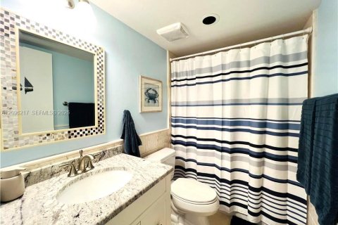 Copropriété à louer à Jensen Beach, Floride: 2 chambres, 111.2 m2 № 2386869 - photo 14