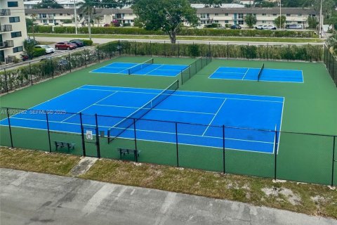 Condominio en alquiler en Boca Raton, Florida, 2 dormitorios, 115.66 m2 № 1993894 - foto 17