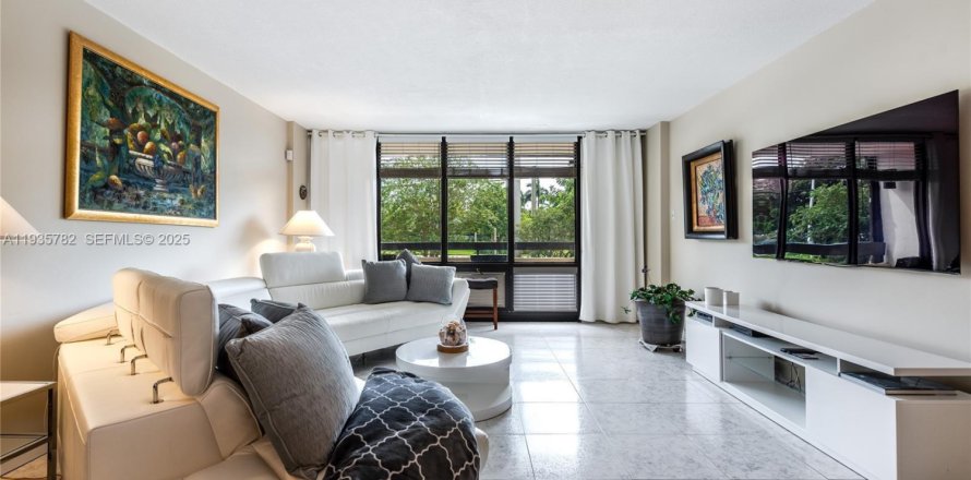 Condominio en Boca Raton, Florida, 2 dormitorios  № 1993894