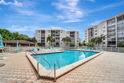 Copropriété à vendre à Lauderhill, Floride: 2 chambres, 117.06 m2 № 2050026 - photo 20