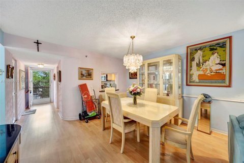 Copropriété à vendre à Lauderhill, Floride: 2 chambres, 117.06 m2 № 2050026 - photo 8