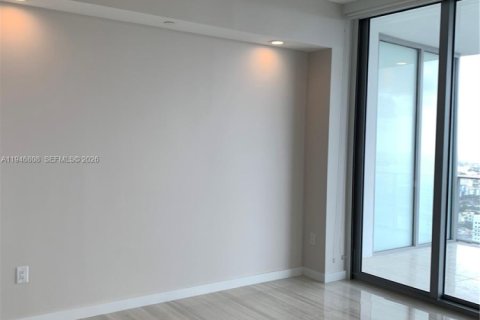 Condo in Miami, Florida, 3 bedrooms  № 2003224 - photo 20