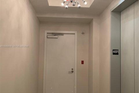 Condo in Miami, Florida, 3 bedrooms  № 2003224 - photo 4