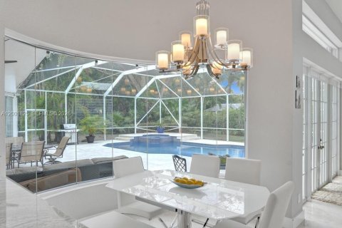 Снять в аренду виллу или дом в Паркленд, Флорида 5 спален, 255.11м2, № 2066350 - фото 10